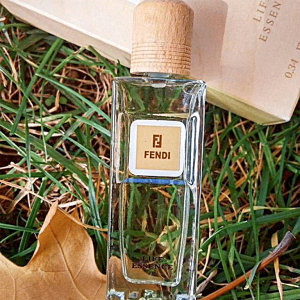 Fendi Life Essence For Men Perfume 100ml - Image 3
